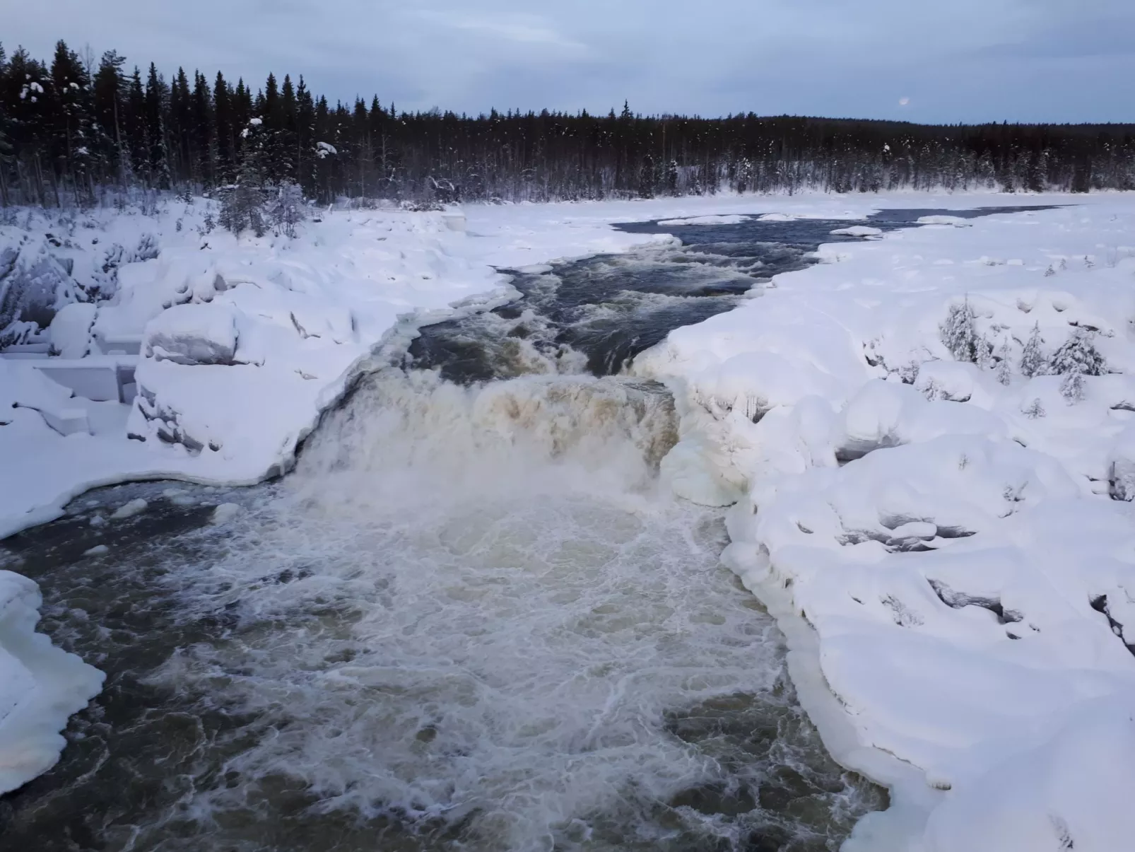 Gemütliches Ferienhaus am Polarkreis-Dehors