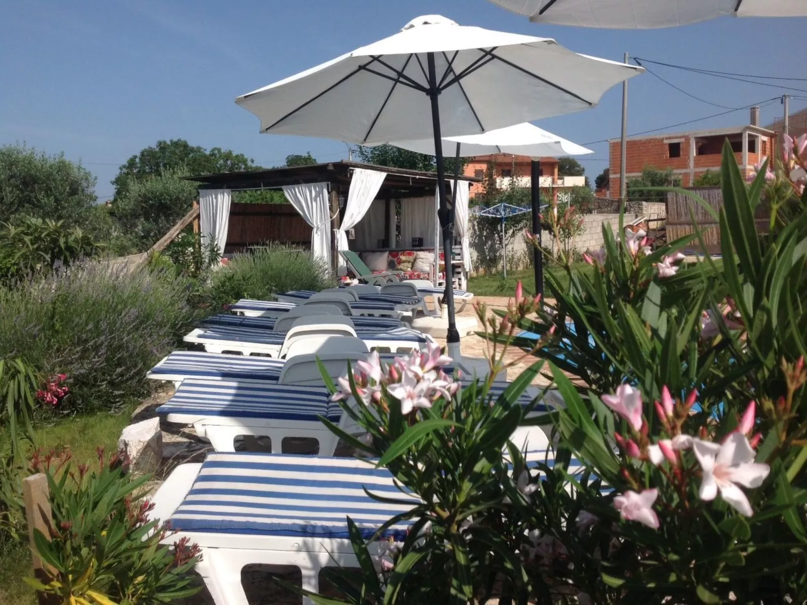 In Bratulići mit Privatem Pool-Drinnen