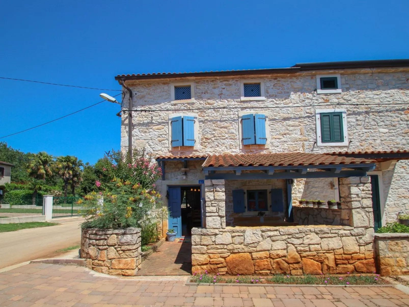 "Casa Daniela" mit Terrasse-Dehors