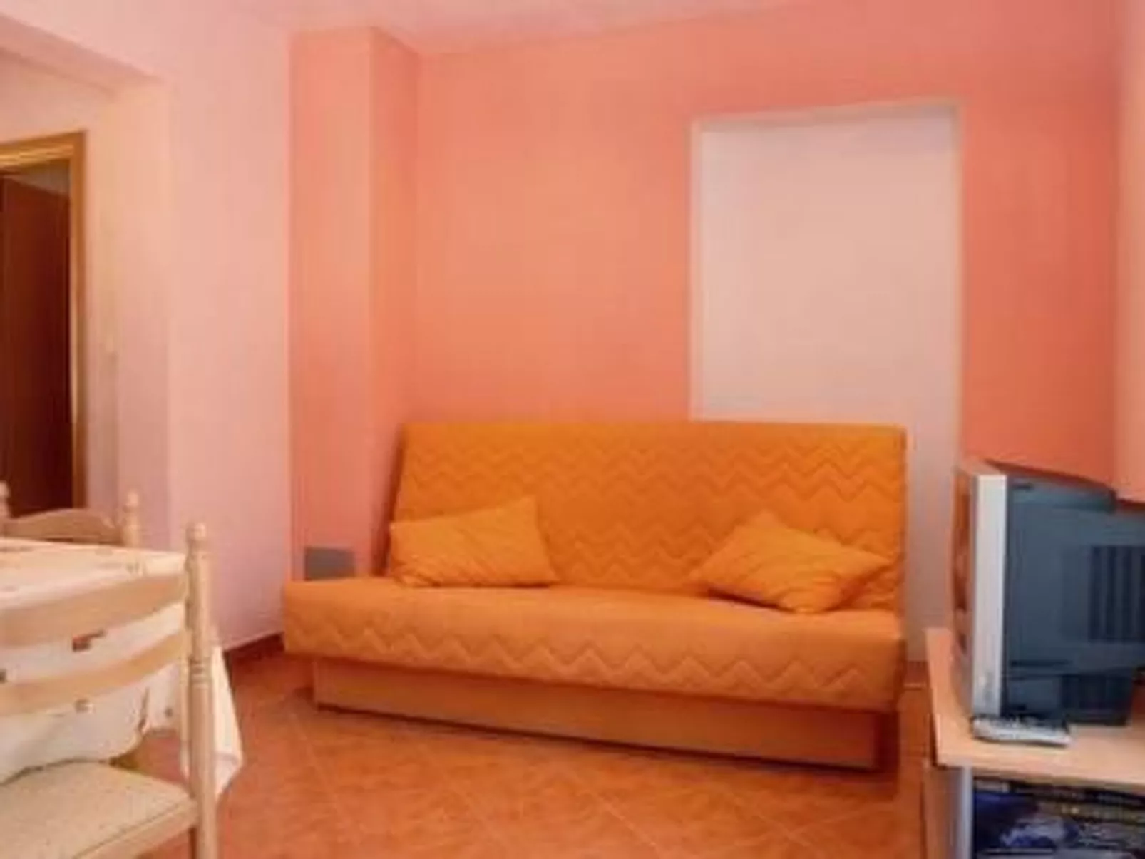 In Buje mit Barbecue-Inside