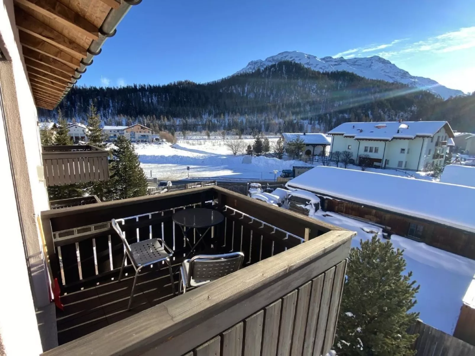 Fanzögna 25-Drinnen