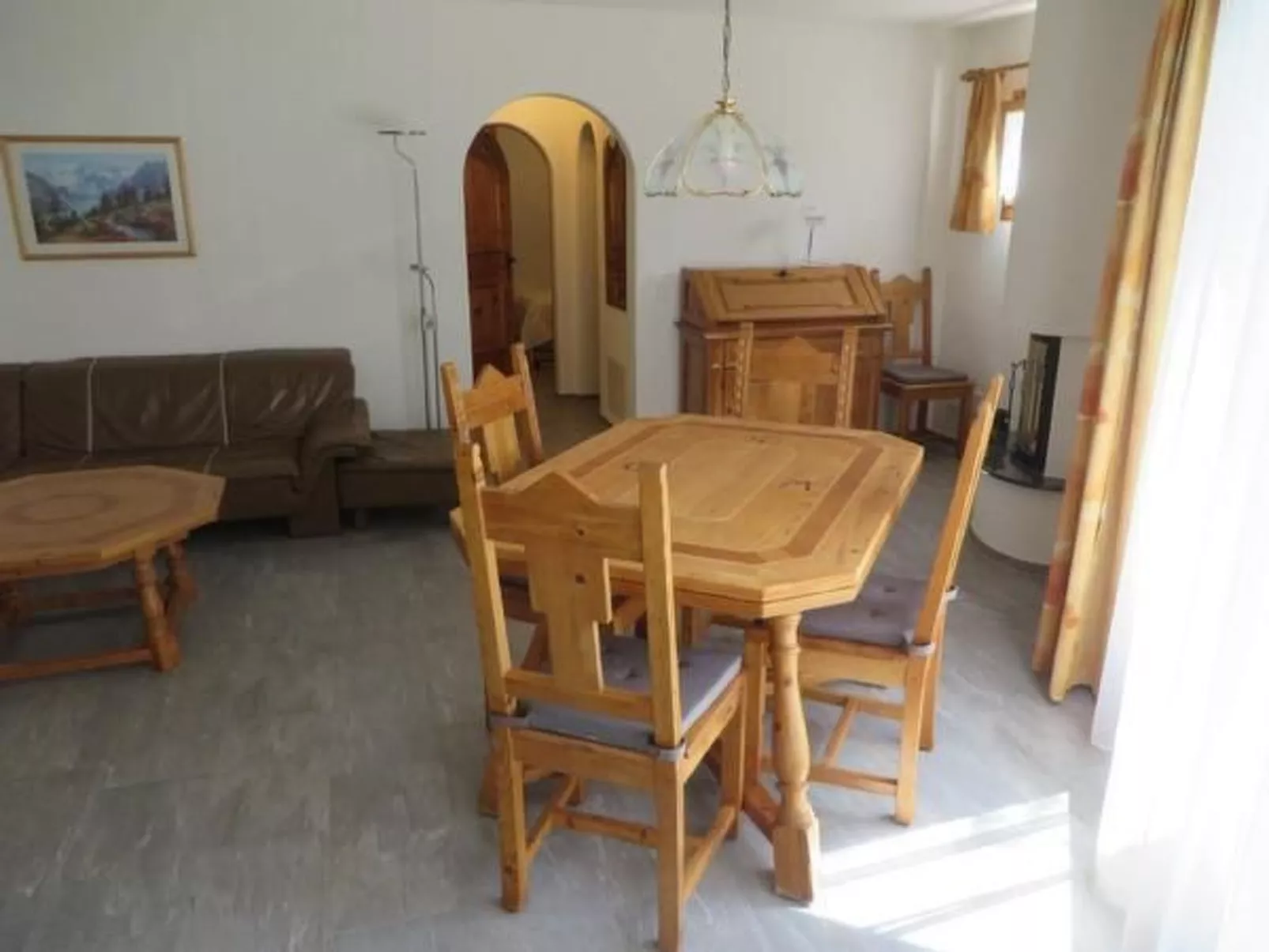 Chesa Champagna 18-Drinnen