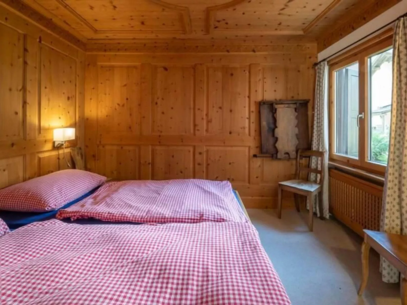 Chesa Arnica 2 - ÖV inklusive-Drinnen