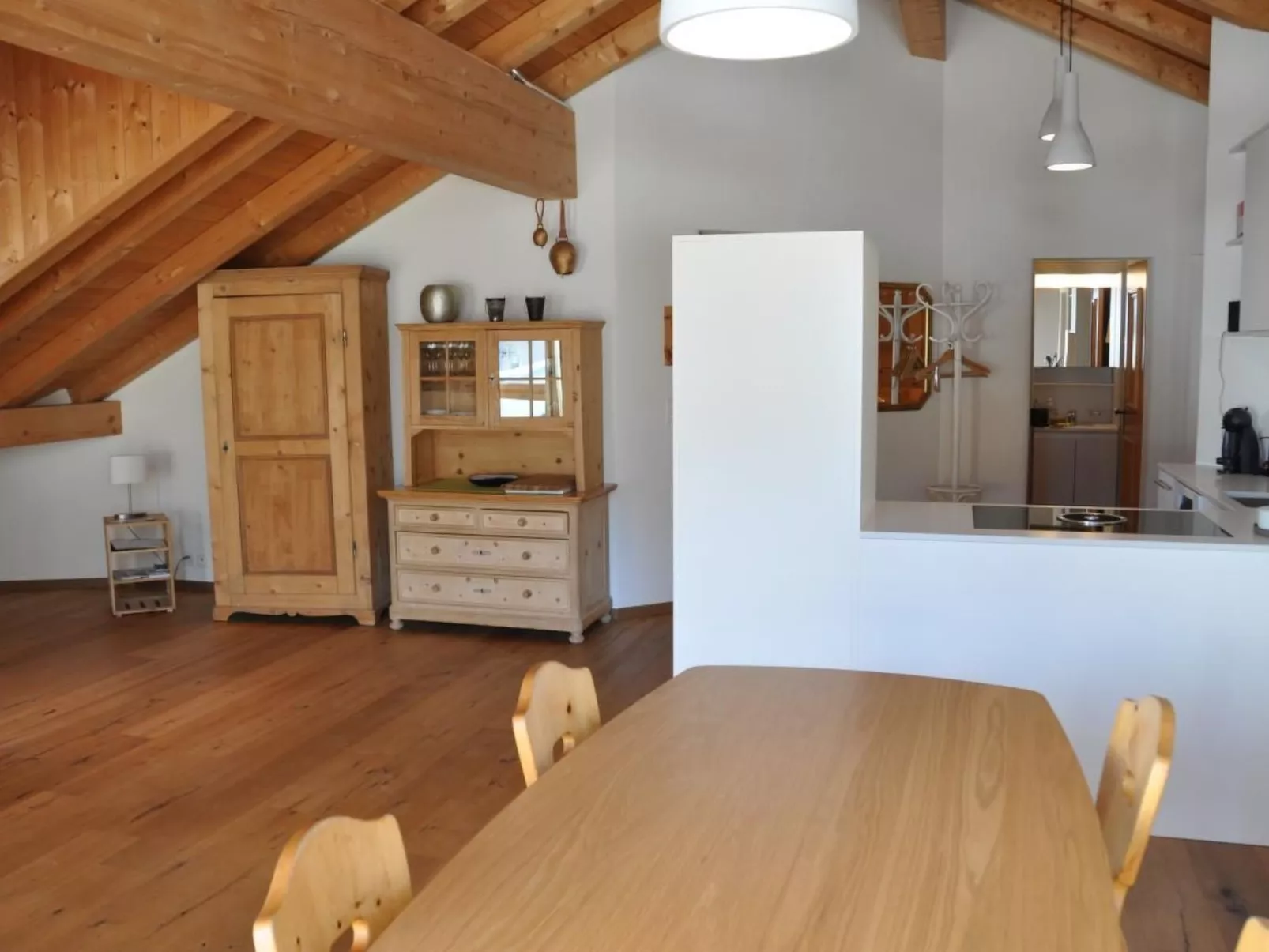 Chesa Sunasain V11-Drinnen