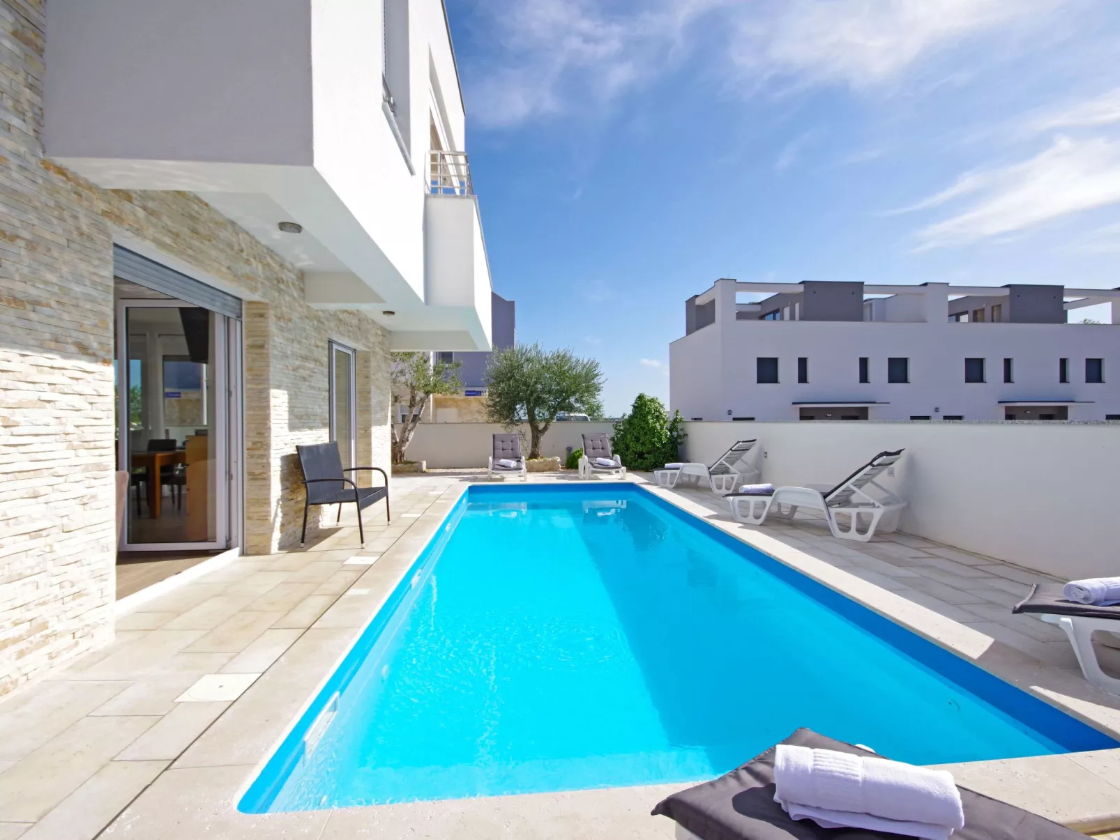 Apartment 3 Laura-Dedans