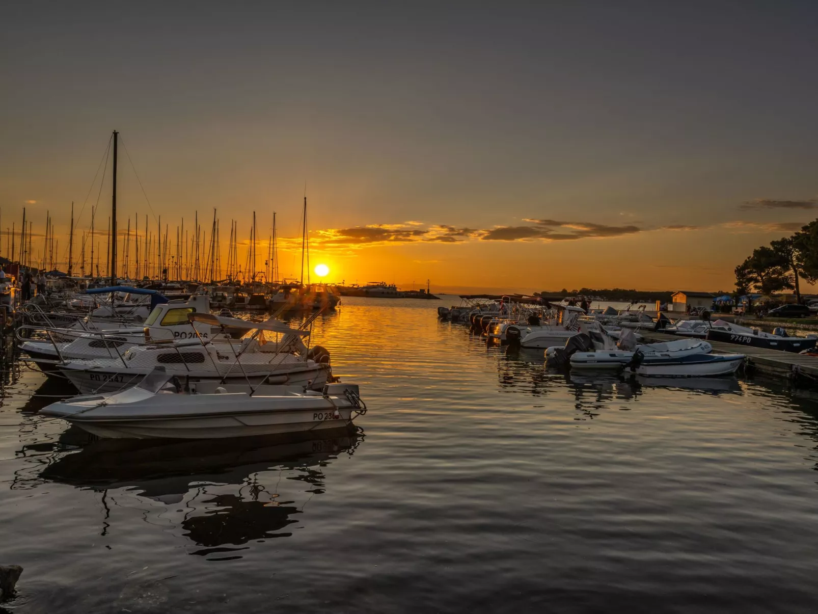 Kleine Wohnung mit schönem Balkon-Inside