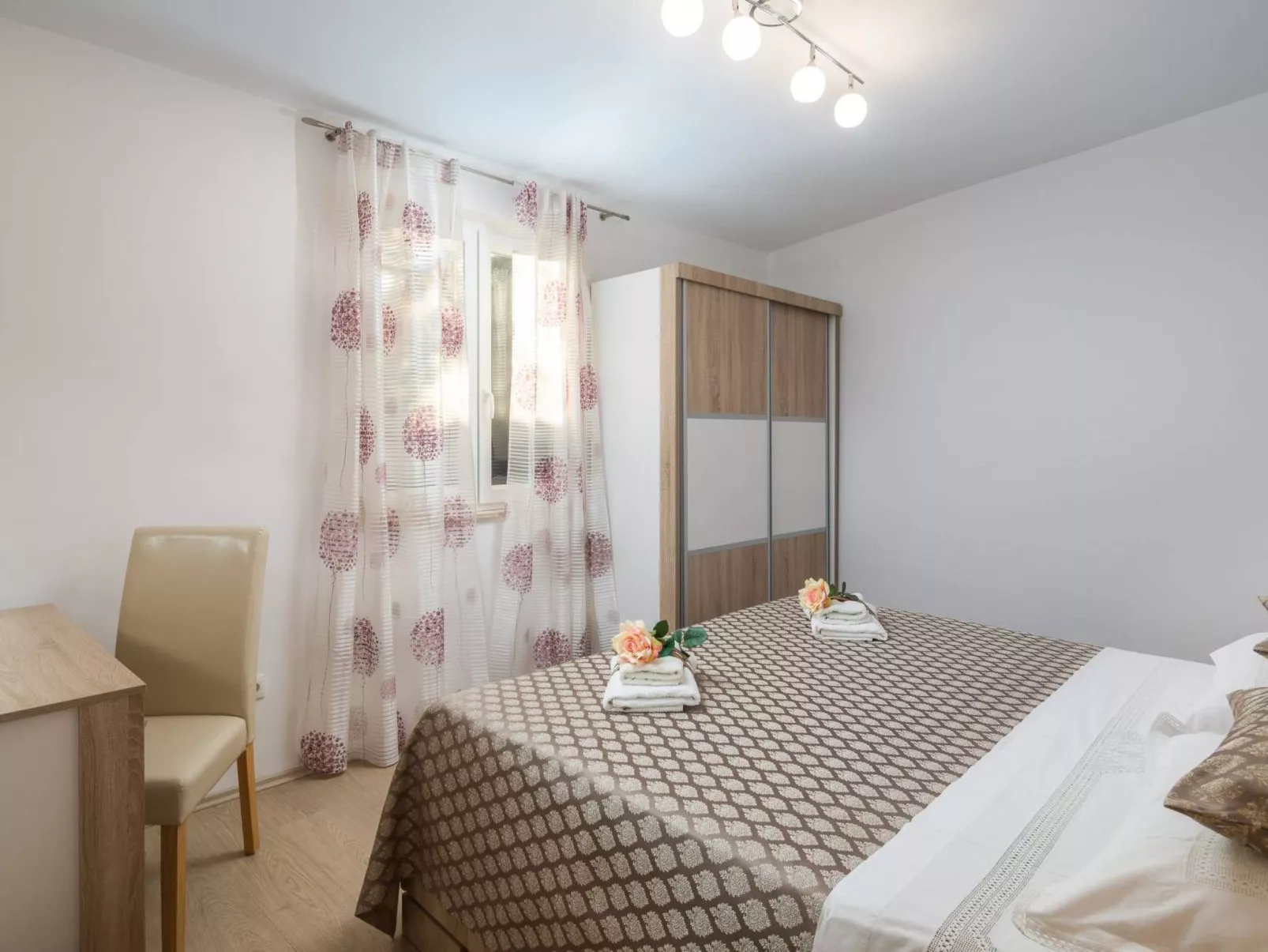 Villa Bravura-Inside