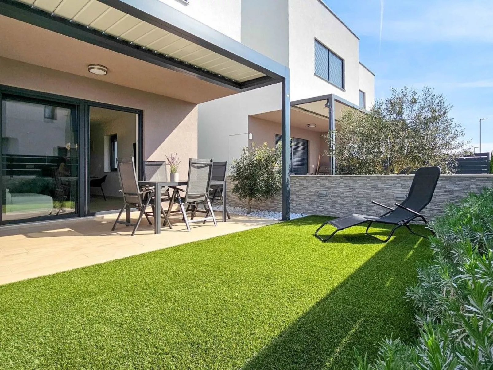 Für 4 Personen ca. 82 m&sup2; in Stancija Vinjeri Novigrad, Adriaküste Kroatien-Draußen