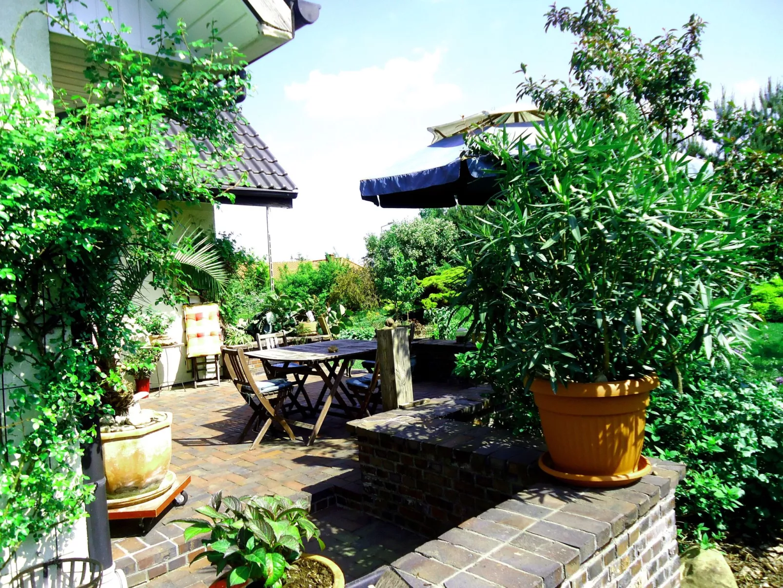 In ruhiger Lage am Waldrand-Dedans