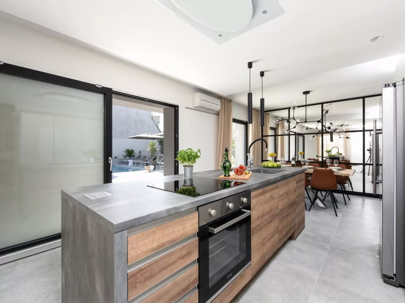 Villa "Omnia" mit Whirlpool-Inside