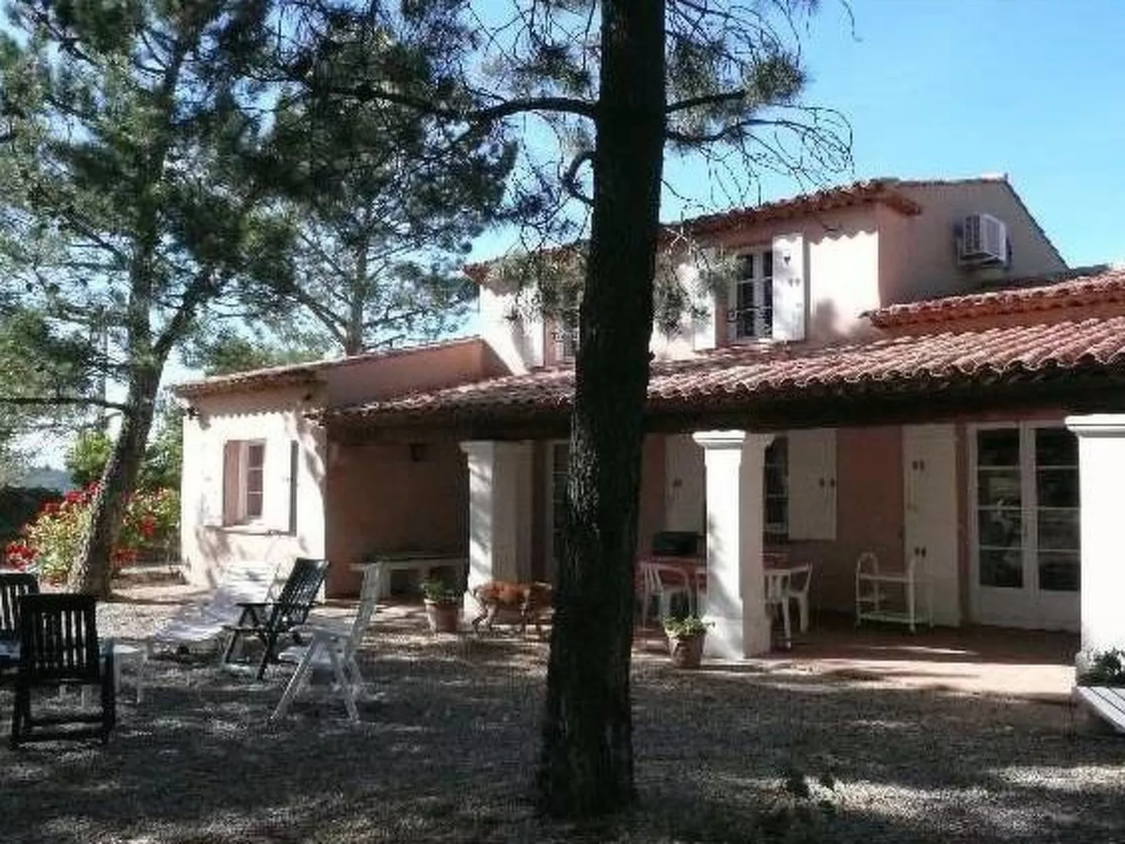 Ruhige Villa mit Pool im Herzen der Weinberge-Dedans