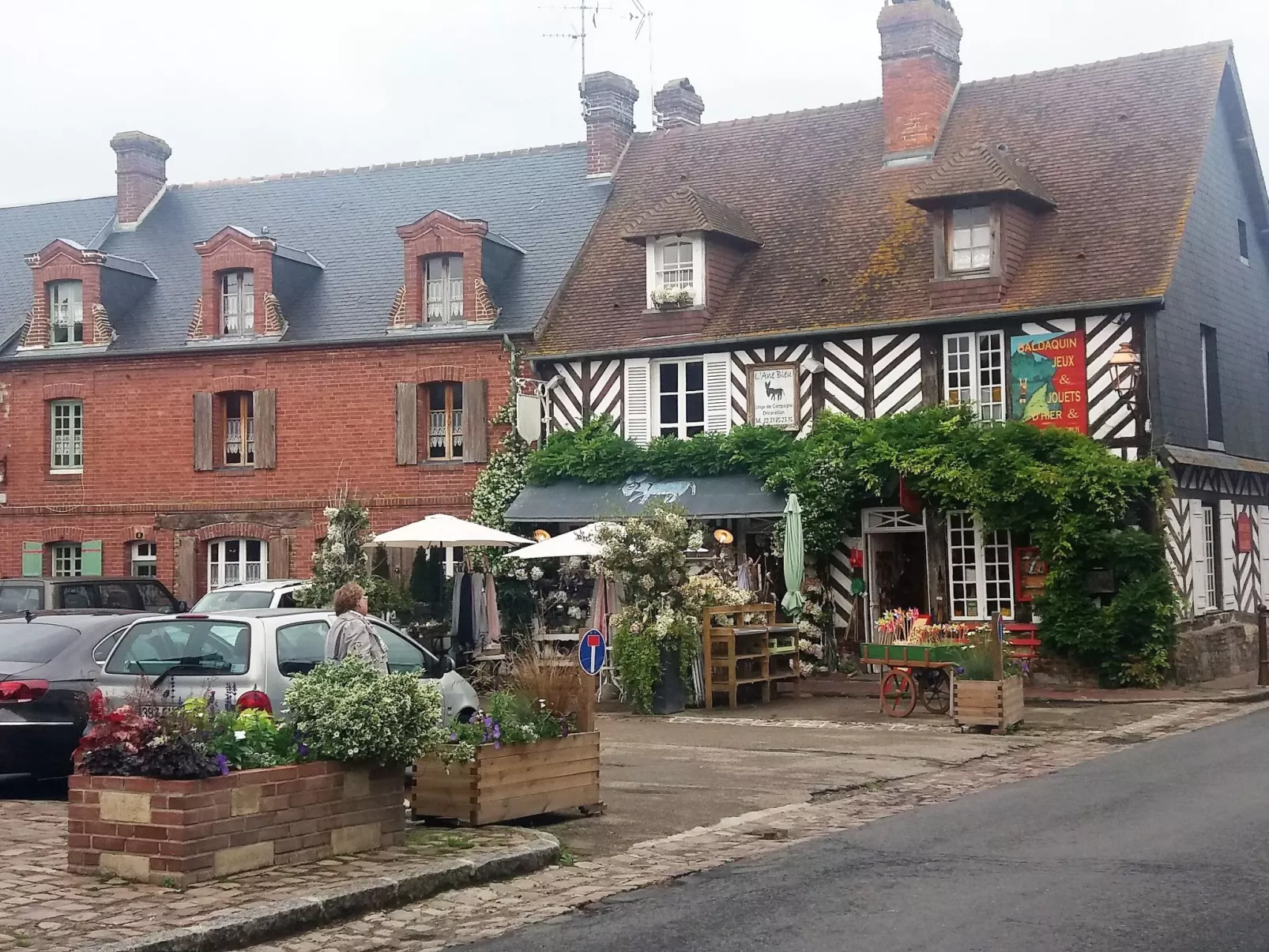 Wohnung "Le Caducée" mit Terrasse-Draußen
