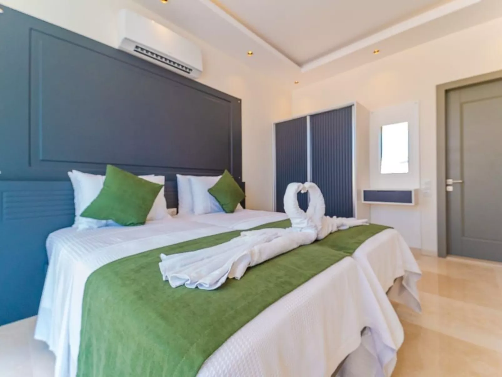 Villa direkt am Meer luxuriös für 4 Personen-Dedans