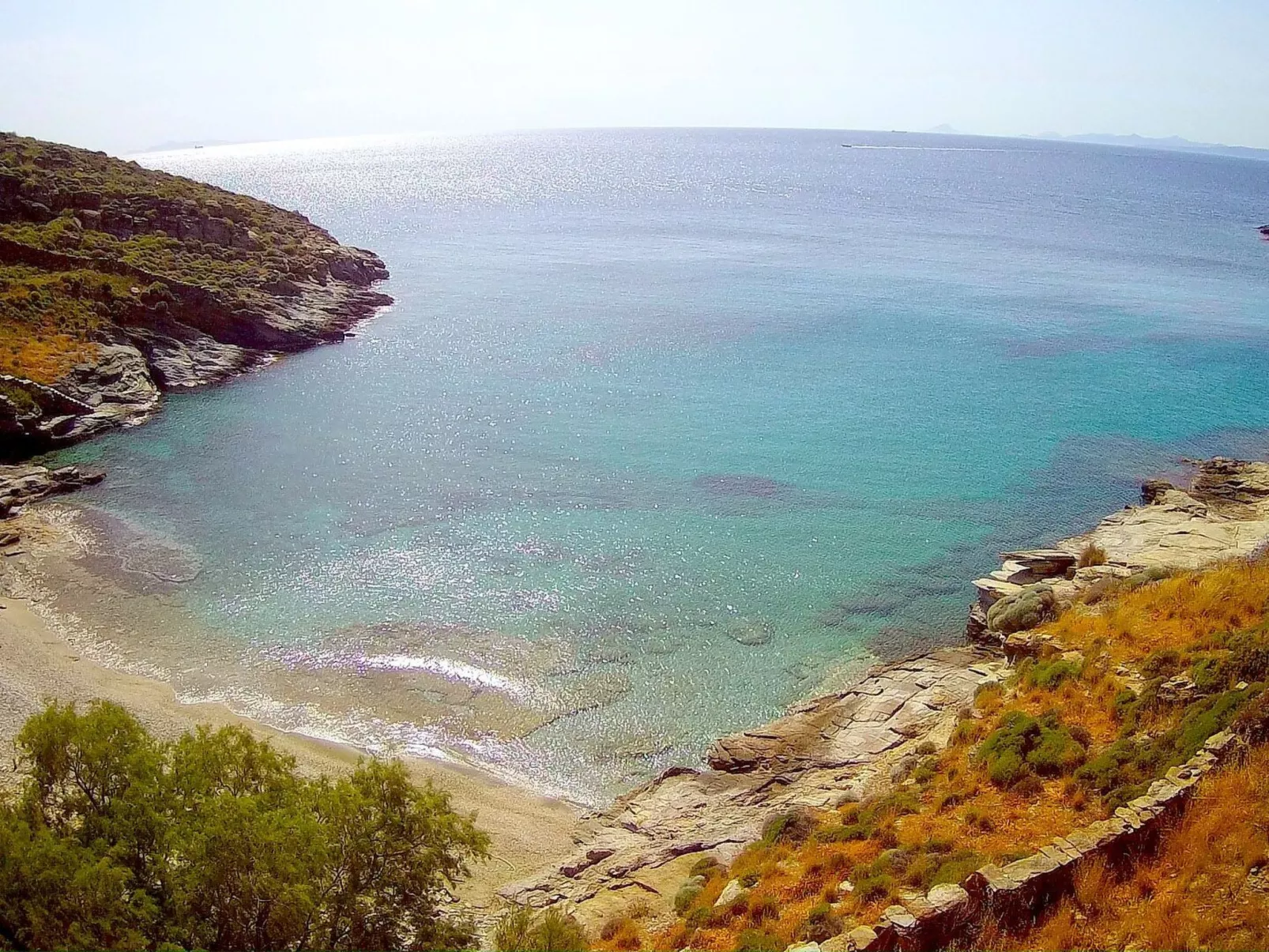 Luxusvilla bietet privaten Zugang zu einem abgelegenen Strand-Outside