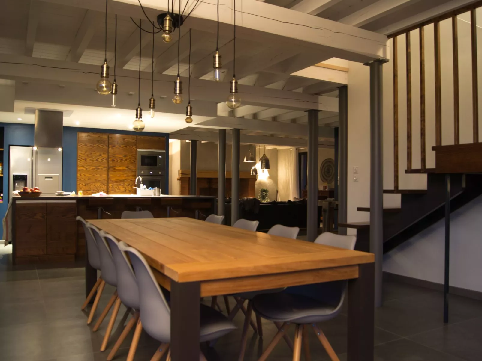 Luxuriöses Landhaus mit Pool-Inside