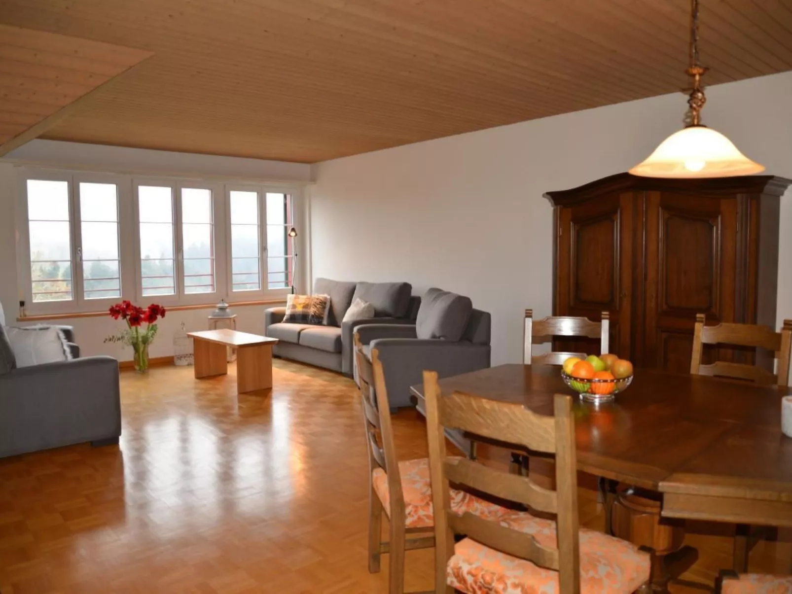 Sunnebad Sternenberg-Drinnen