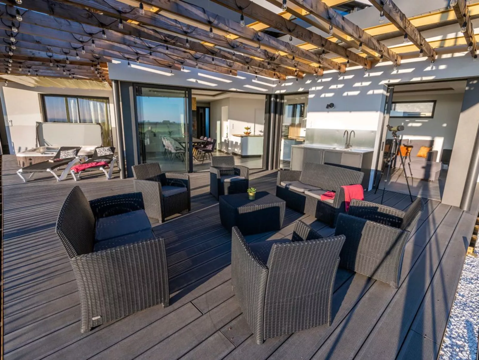 Villa mit Meerblick und privatem Spa - les gîtes de Fabie-Inside