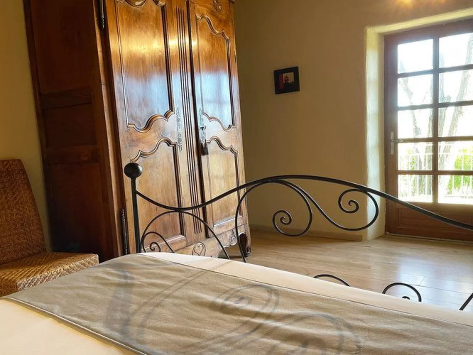 Domäne "Pavillon Timéo" mit Infinity-Pool-Inside