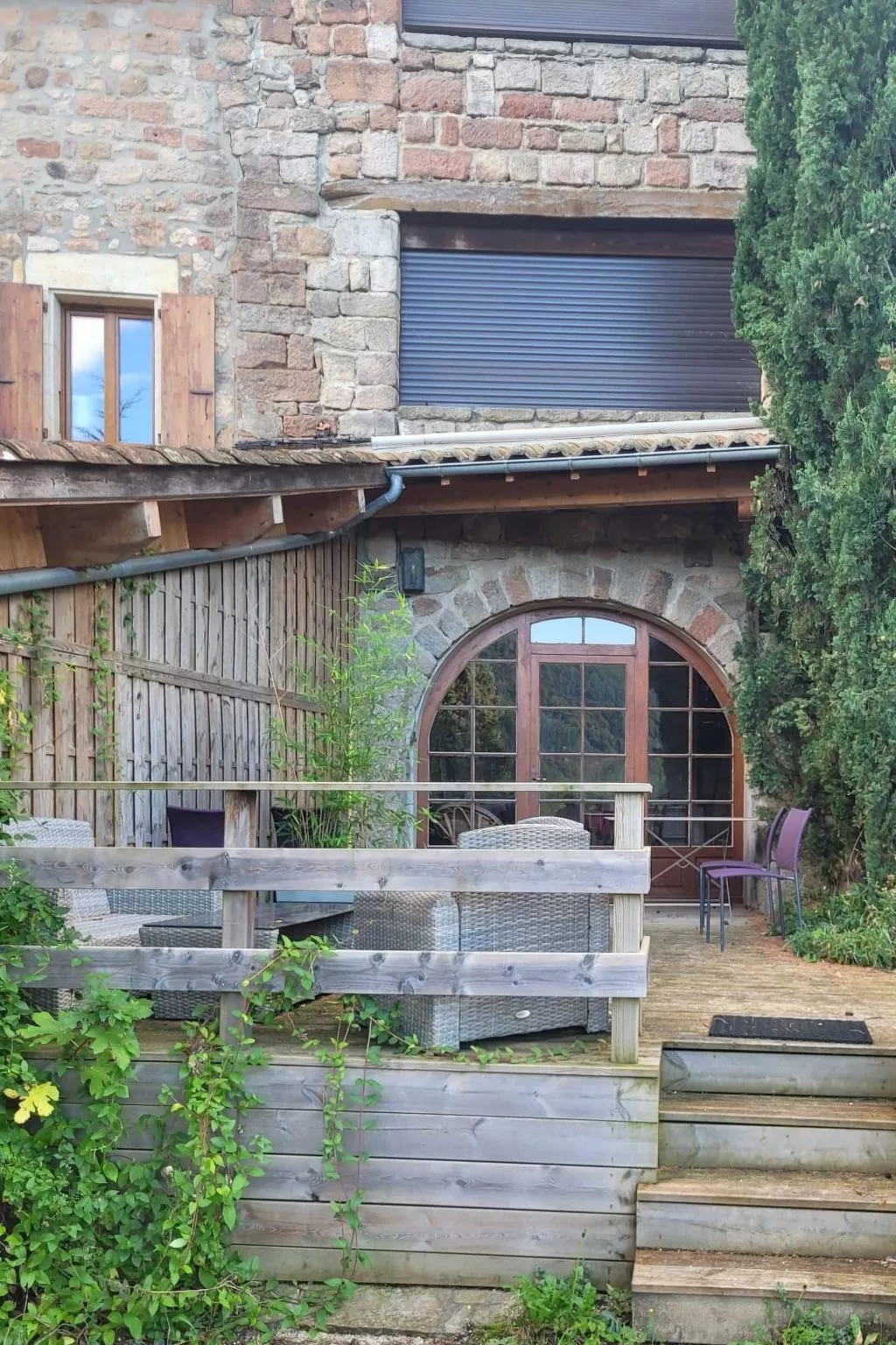 Steinhaus und Freischwimmbad, 4 Betten, 2SZ-Outside