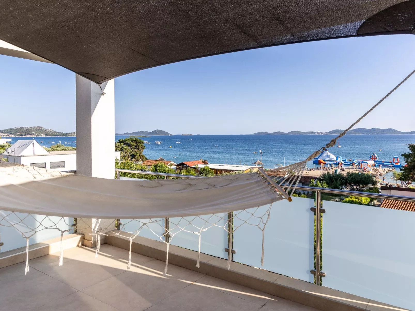 Penthouse Justina-Outside