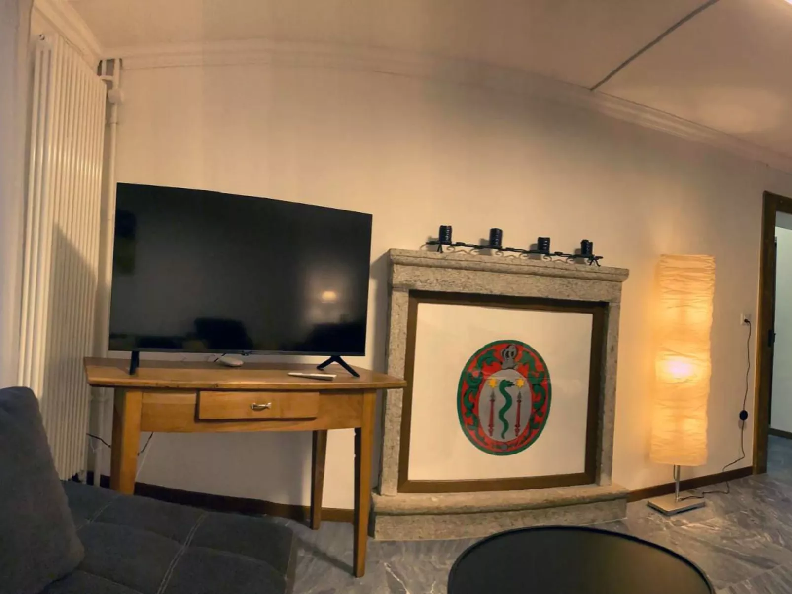 Al Sciresée House, am Fuße des geschützten Waldes-Inside