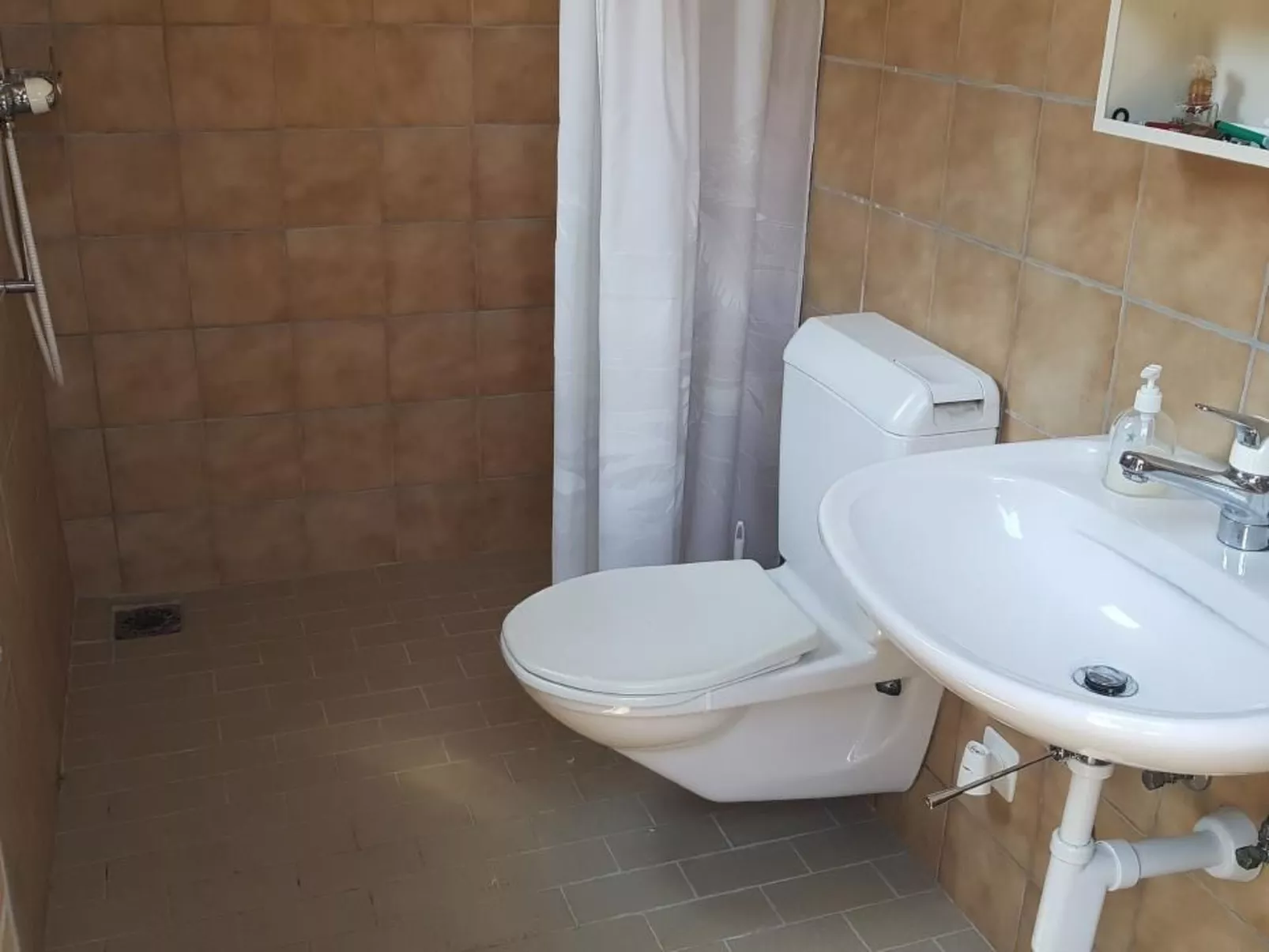 Luzerner Spycher - Doppelzimmer-Drinnen