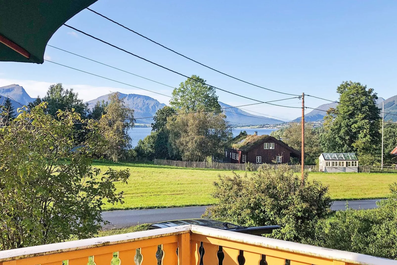6 person holiday home in AVERØY-By Traum