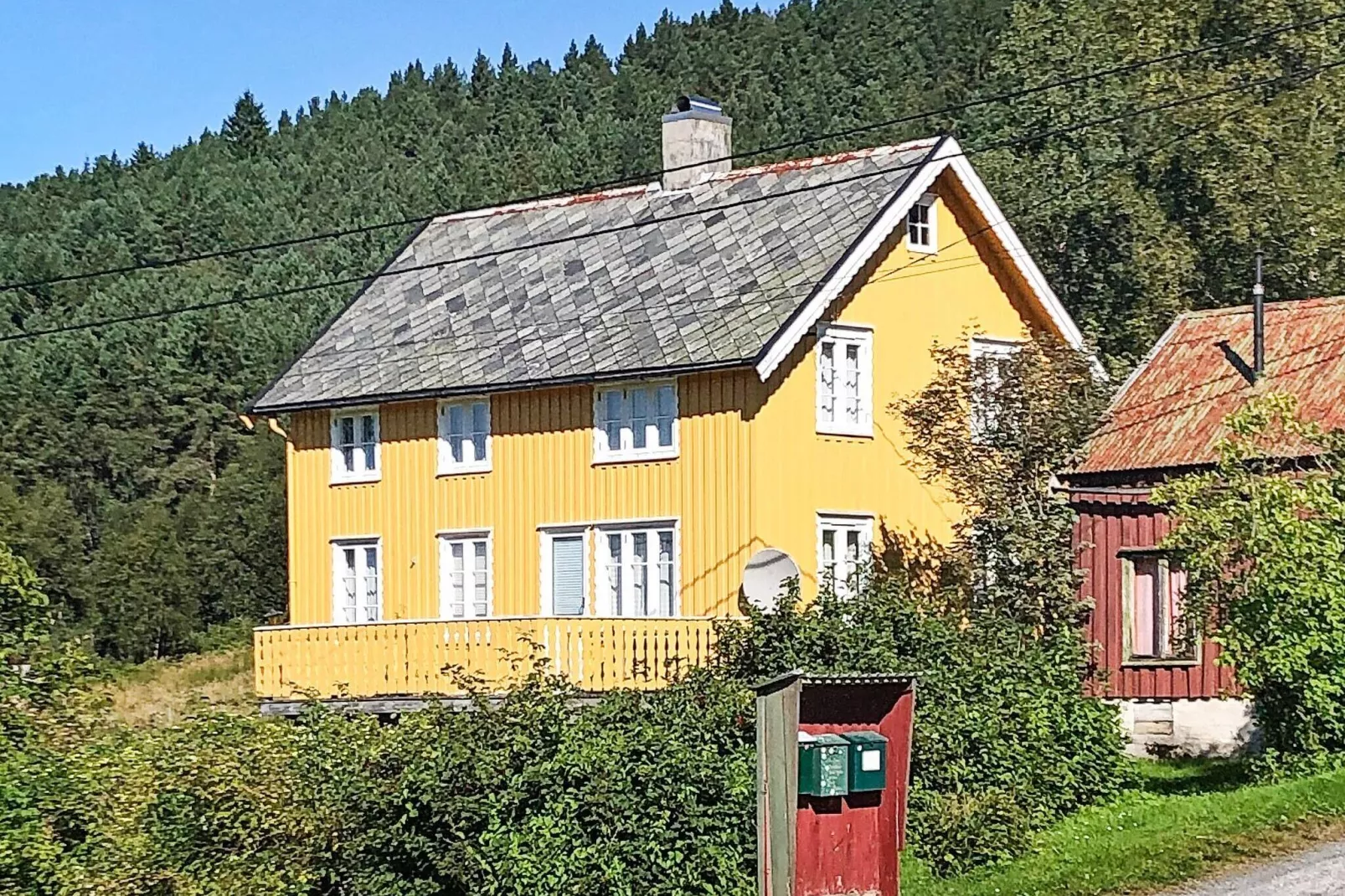 6 person holiday home in AVERØY-By Traum