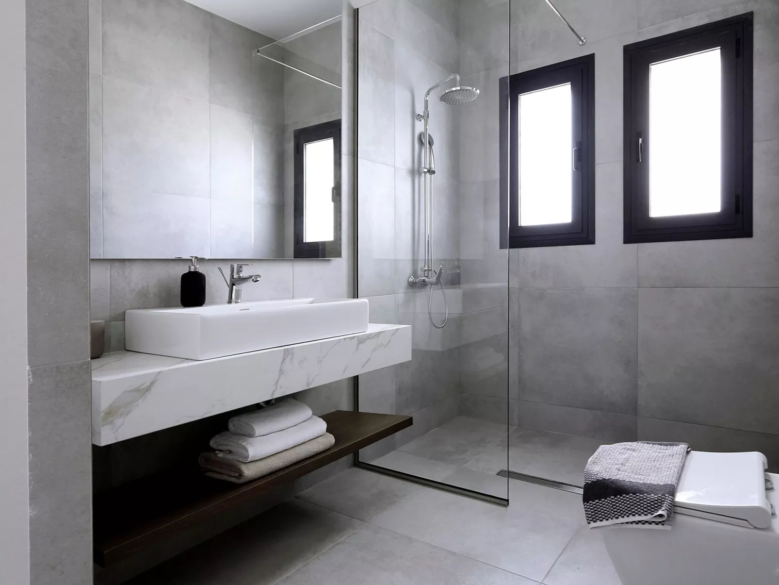 Villa Aires für 6 Personen und 4 Kinder-Dedans