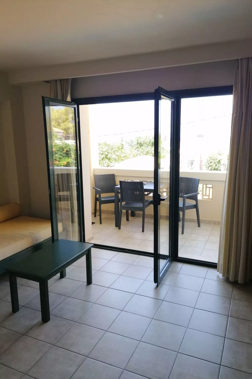 "Ocean Breeze"-Inside