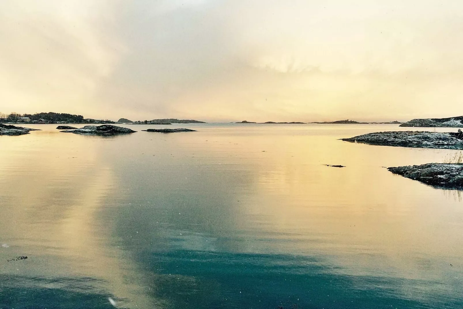 6 person holiday home in AVERØY-By Traum