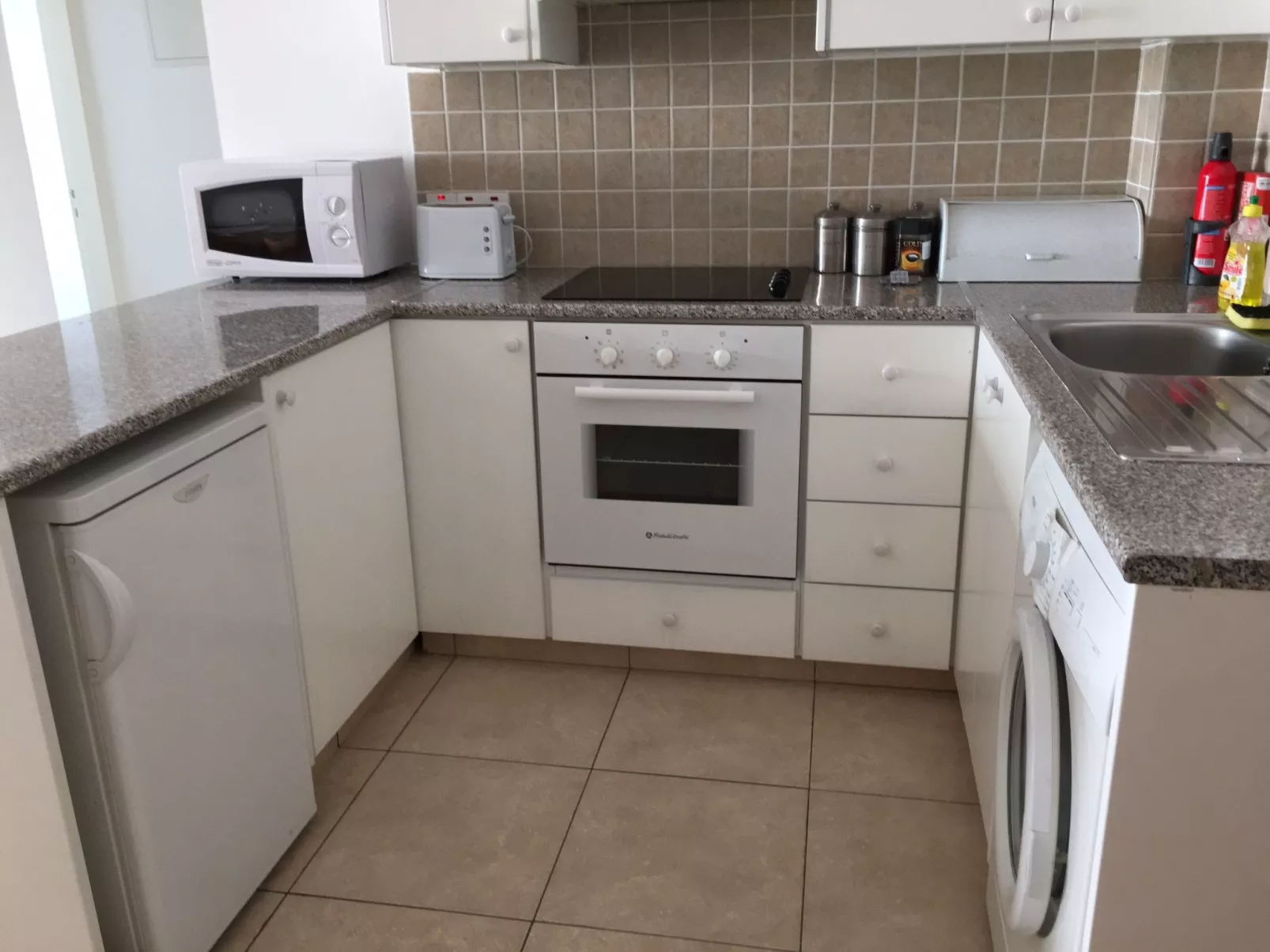 MYHIDEAWAY APARTMENT mit kostenlosem WiFi-Image-tags.info