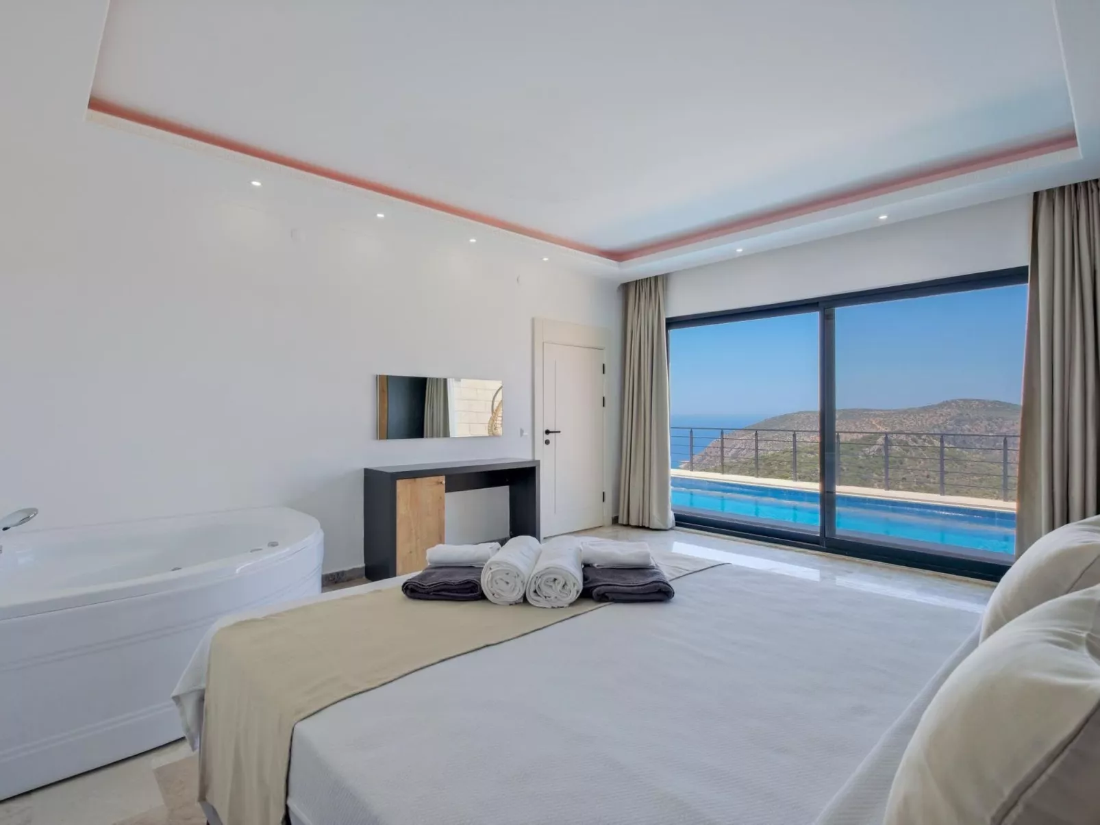 Max Rama 1-Image-tags.info