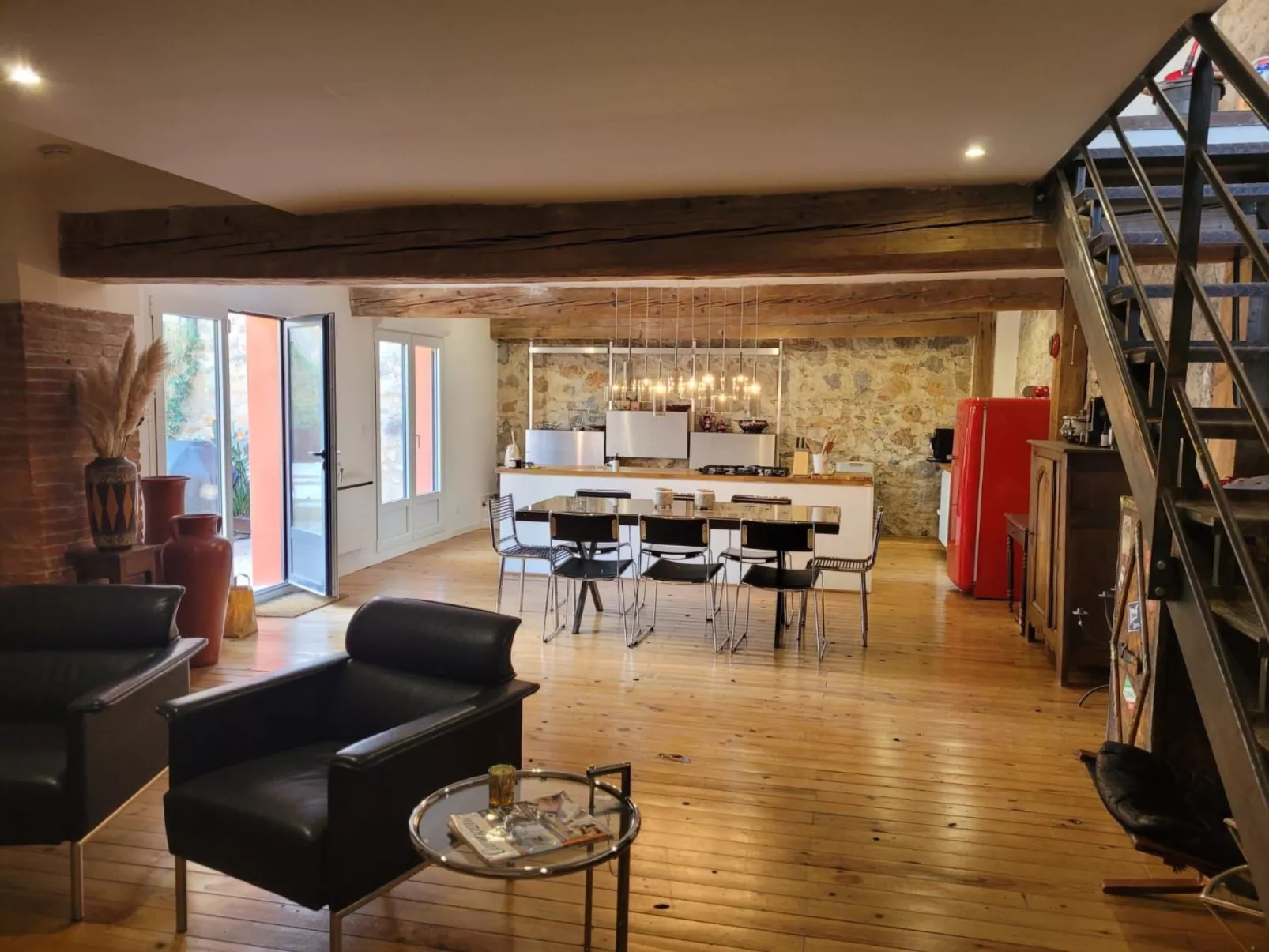 The Olive Retreat-Dedans