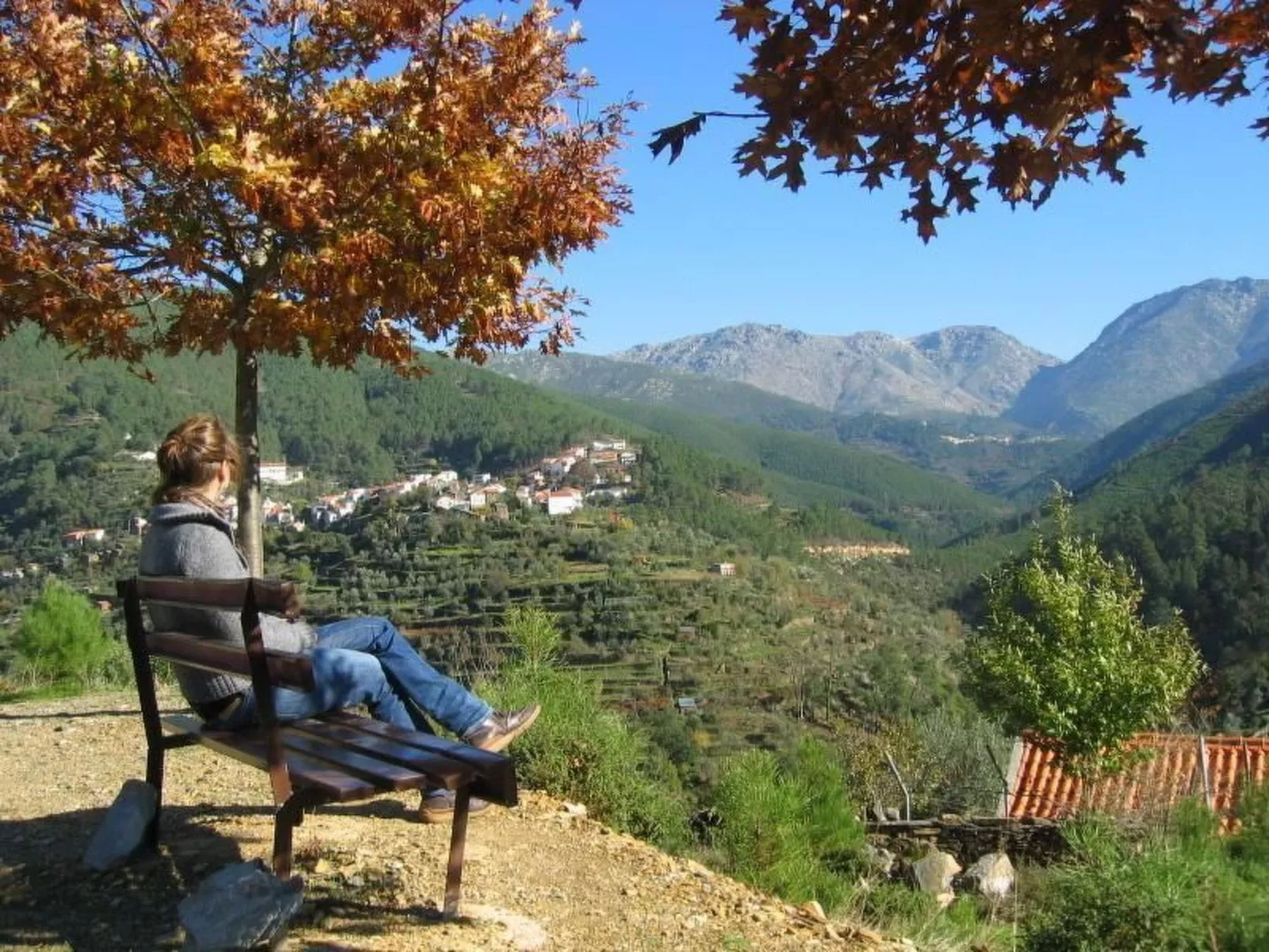 Mit Sonnenterrasse und großem Garten-Draußen
