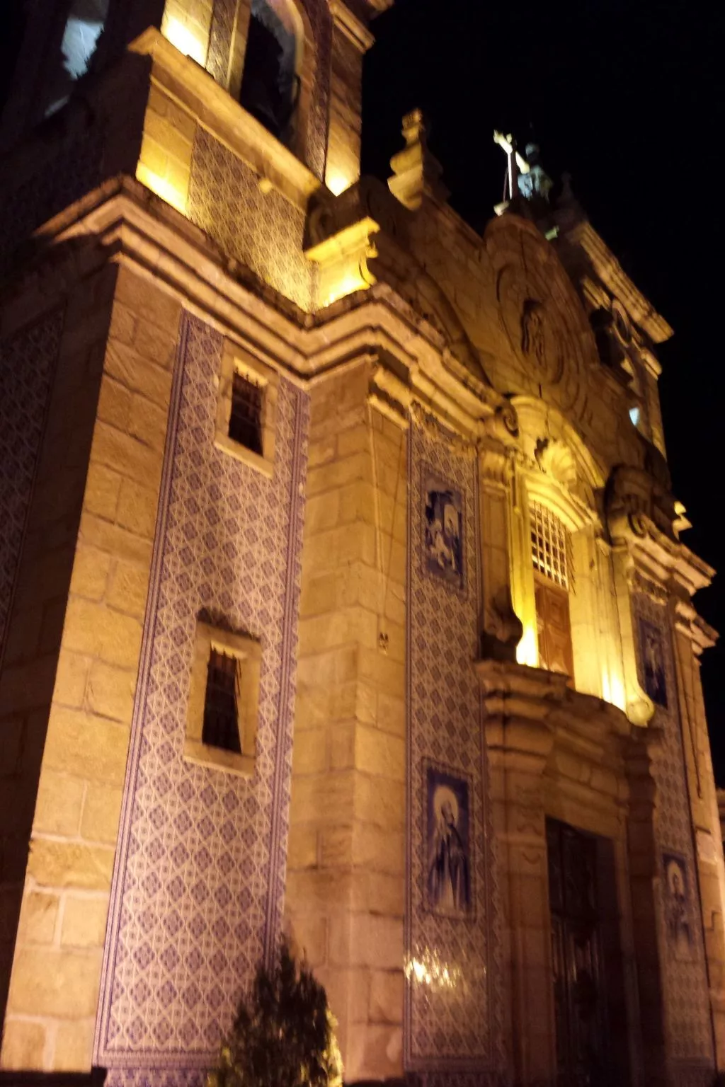 "Haus der Schwäne" - Geopark Serra da Estrela-Outside