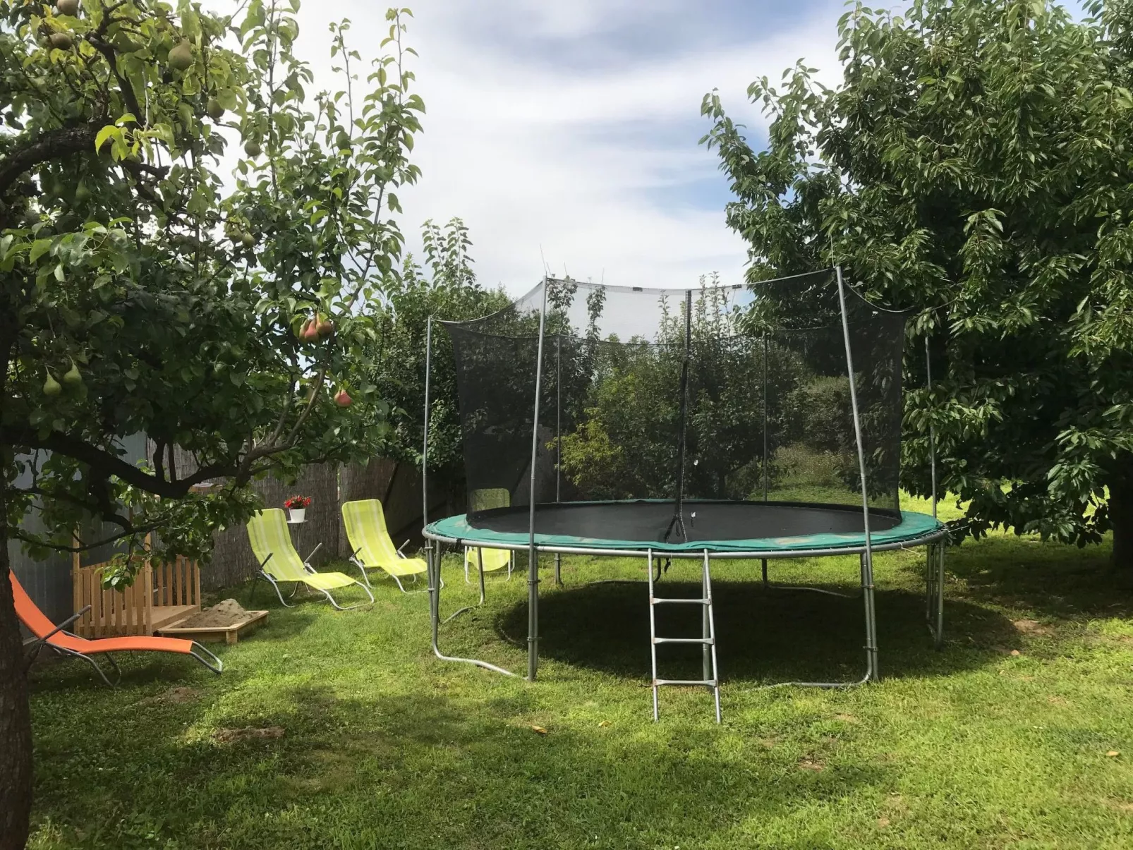 Hungarium am Platte-Drinnen