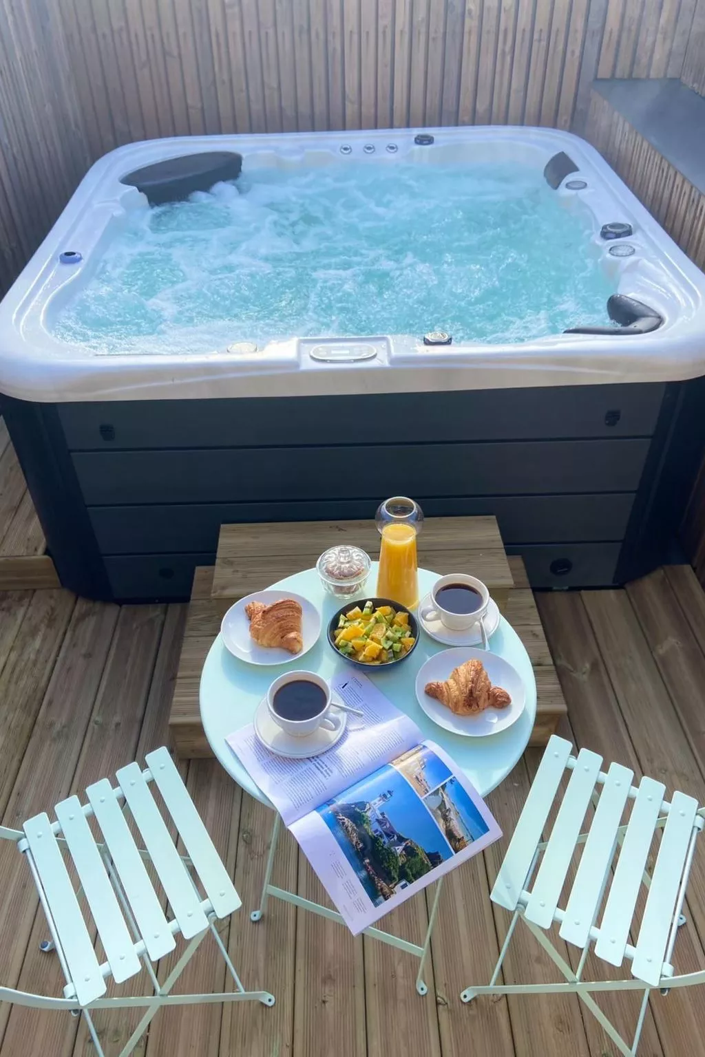 "La Maison du Quai" (Das Haus am Kai)-Outside