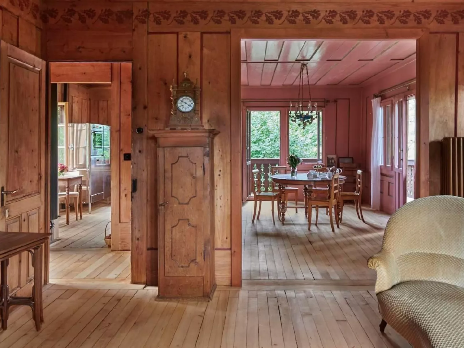 Maison des Fées - Stiftung Ferien im Baudenkmal-Dedans