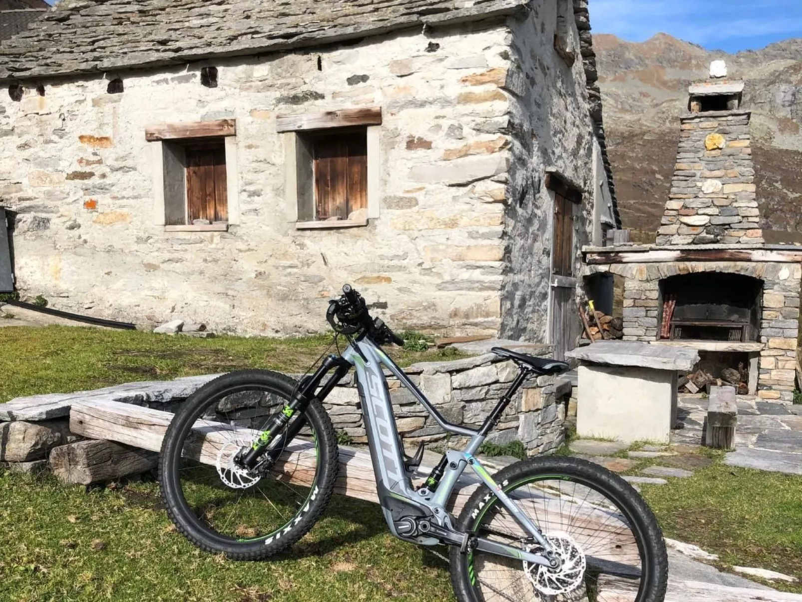 Almhütte "Casi Hütte" mit faszinierender Aussicht-Draußen