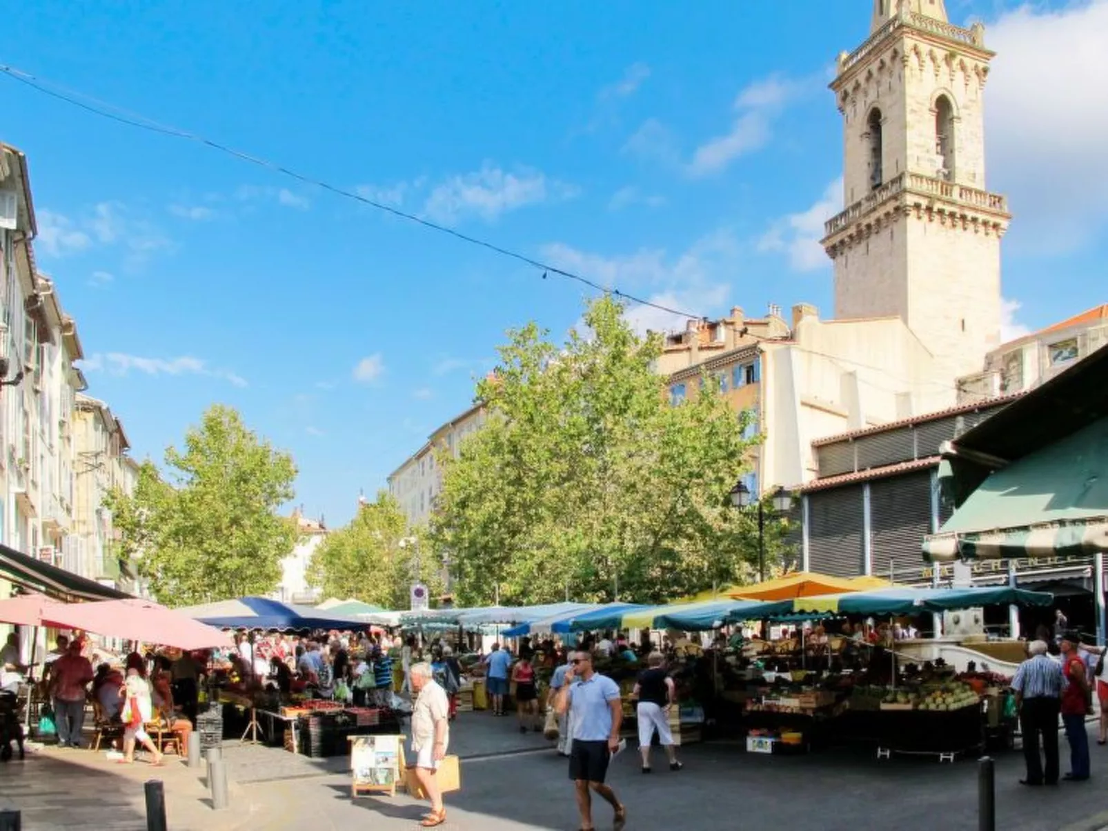 In Draguignan, Côte d'Azur-Drinnen