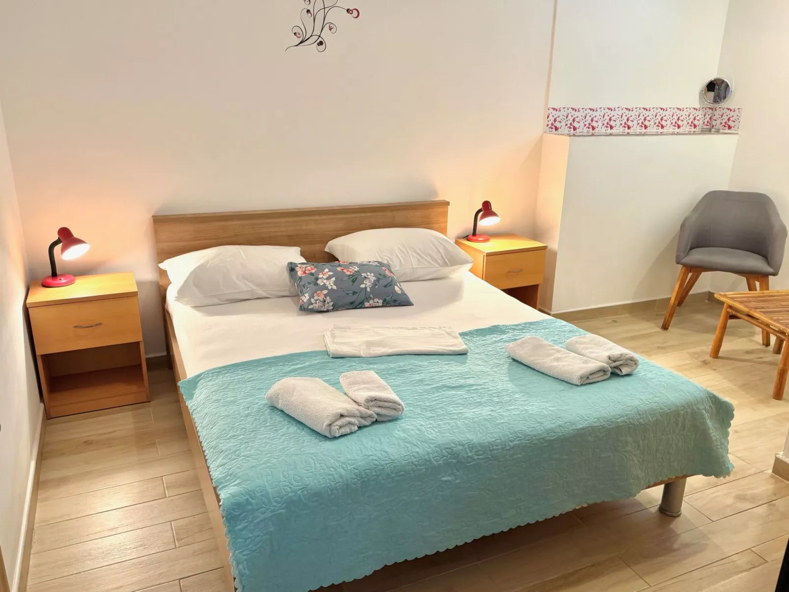 "SeaSide" mit Blick auf das Wasser-Dedans