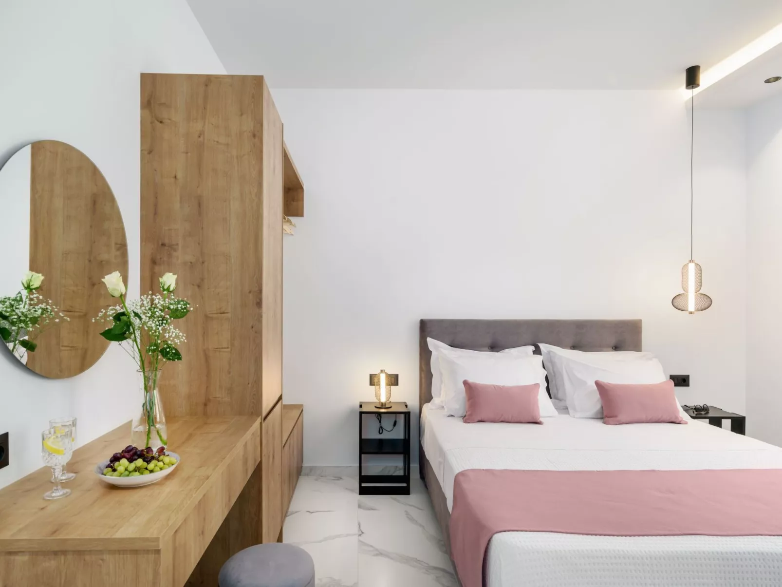 "Luna" mit Privatparkplatz-Drinnen