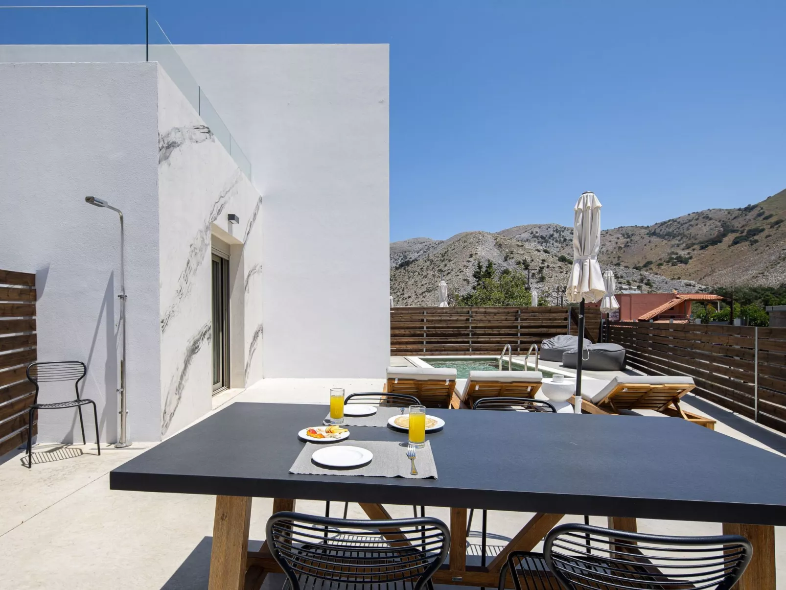 Imbros Villa I -''Gratis''BeheizterPool und Ruhe-Dedans