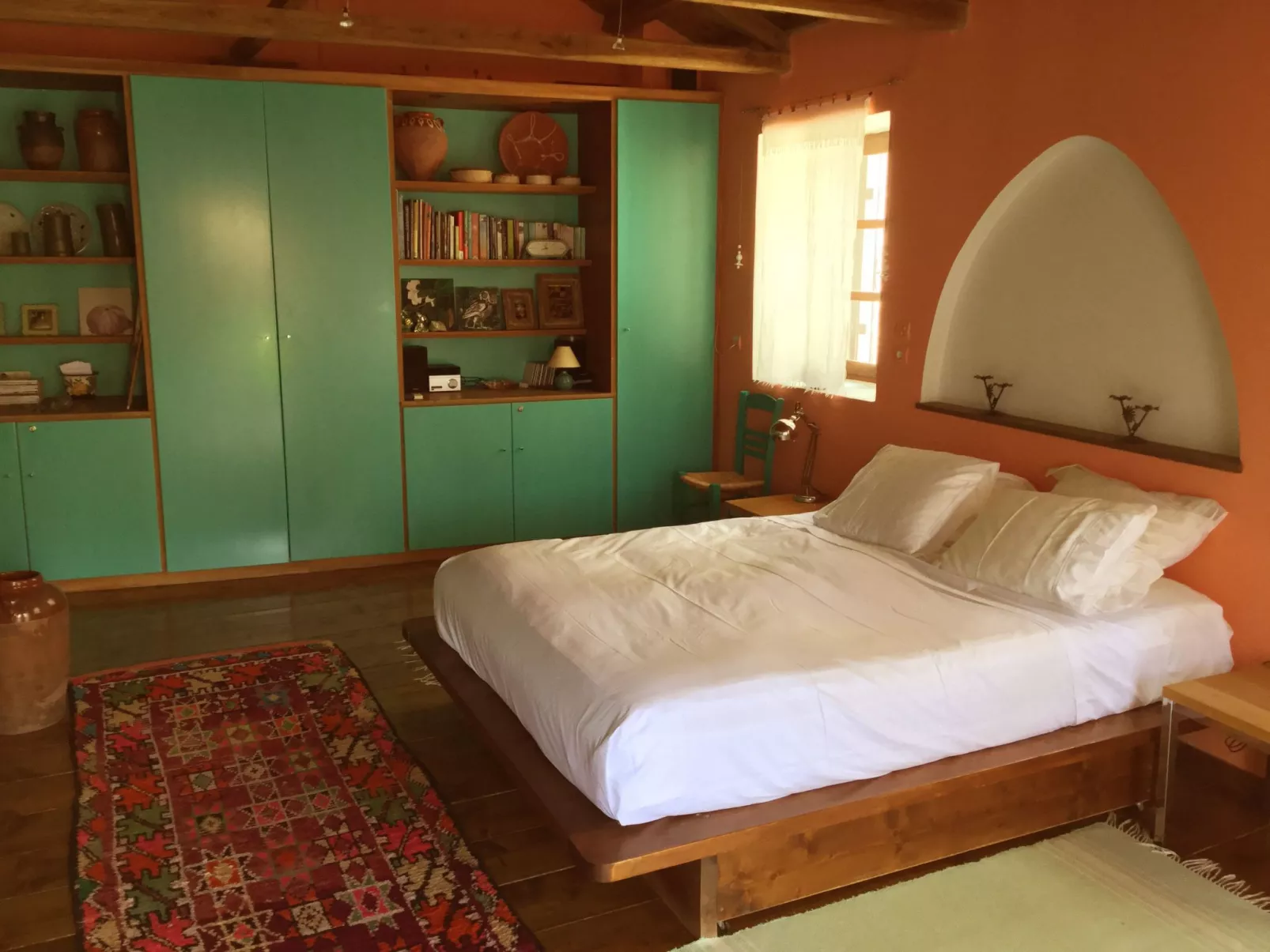 "Kyria Florenz"-Drinnen