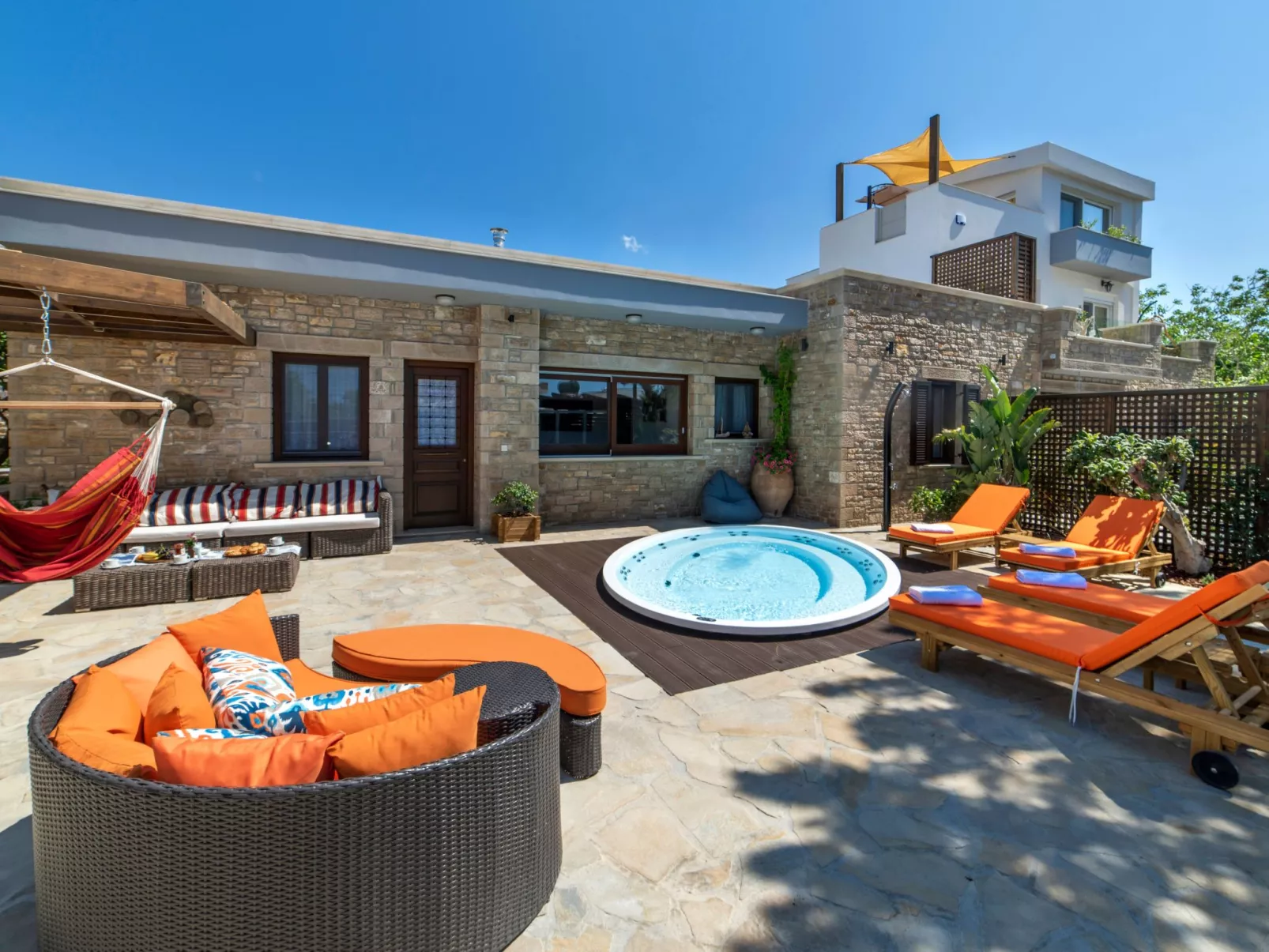 Paradisos für 14 Personen und 4 Kinder-Inside