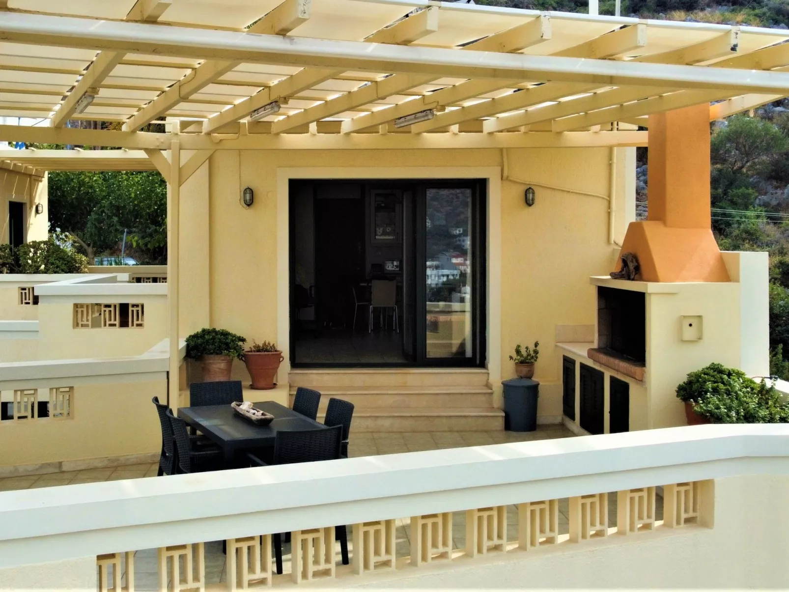 Appartement "Mirela's Suite" mit Blick auf das Wasser-Inside