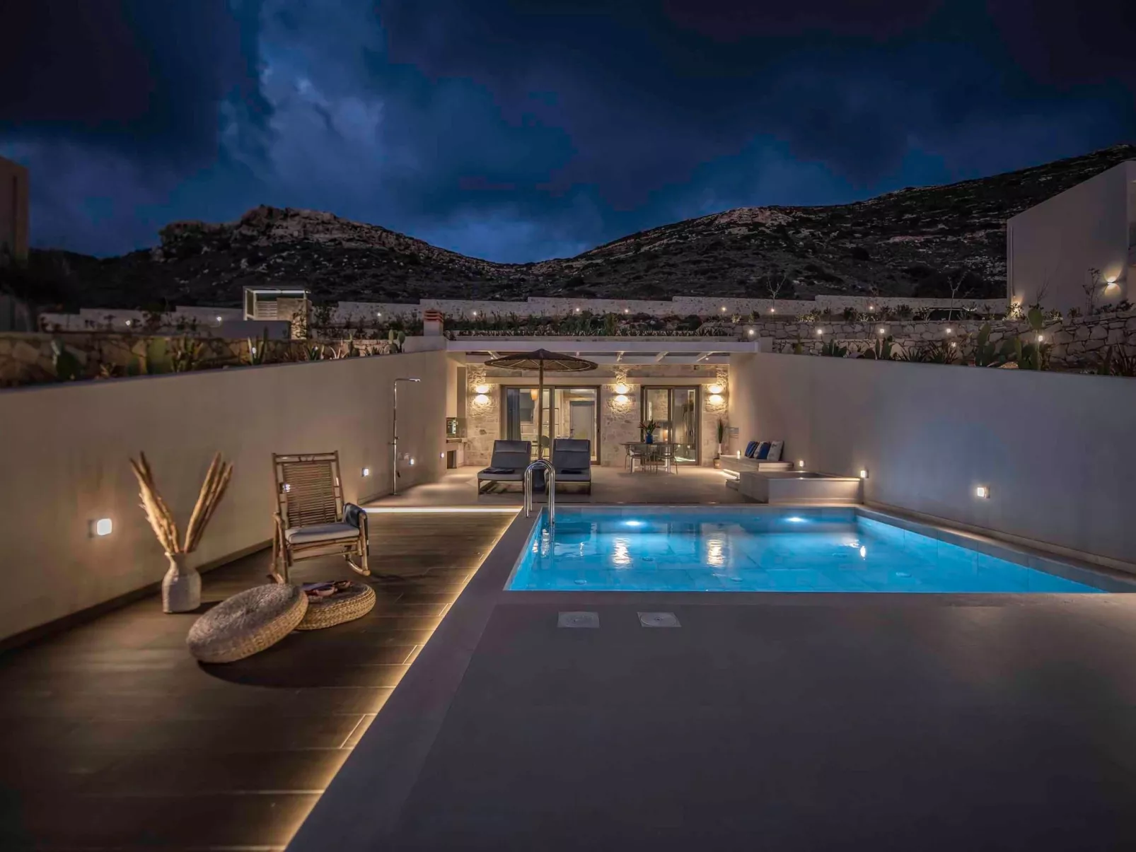 Villa Vista I''Free'' Beheizter Pool, atemberaubender Meerblick-Inside