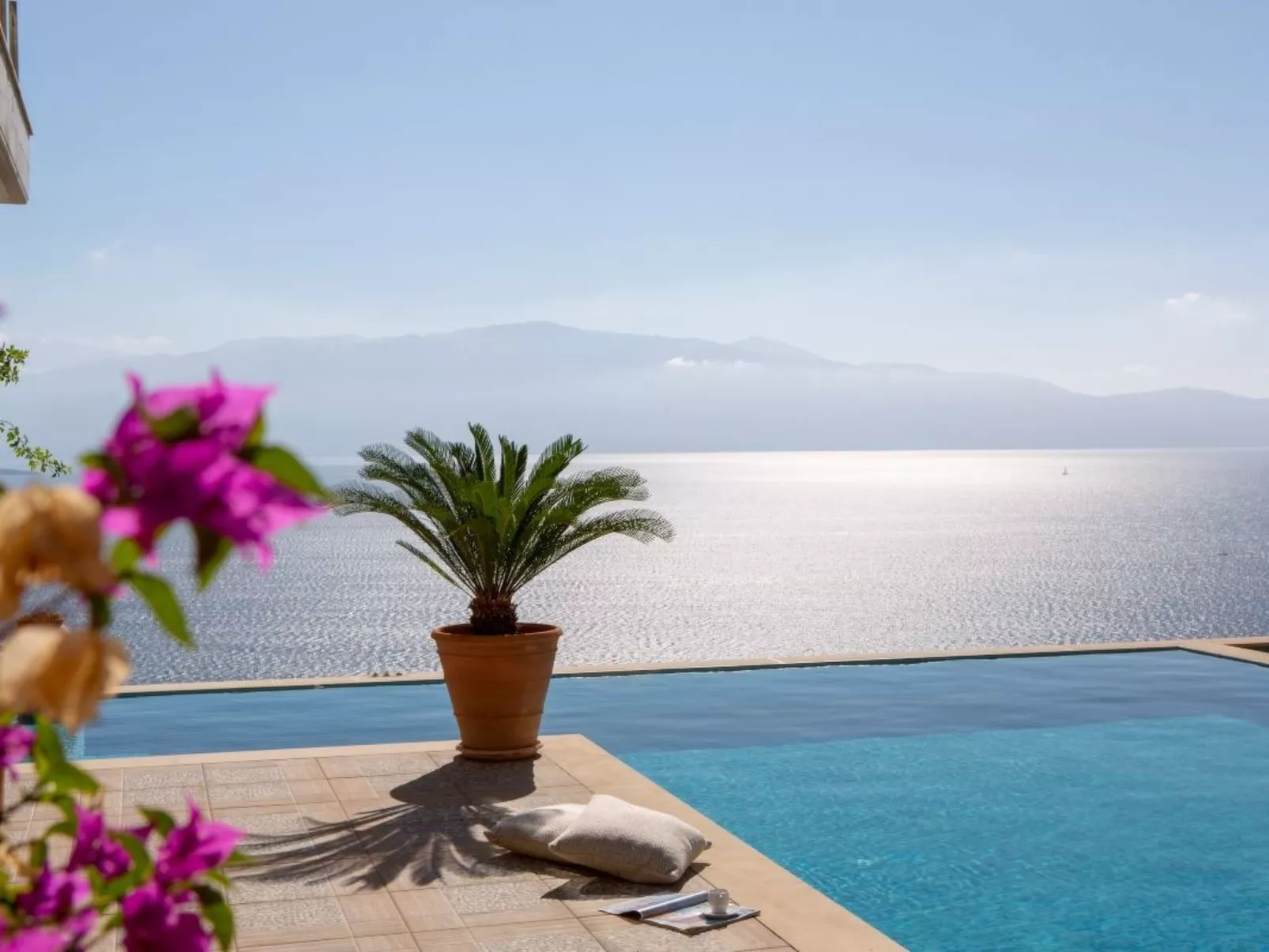 Villa Lilaea-Outside