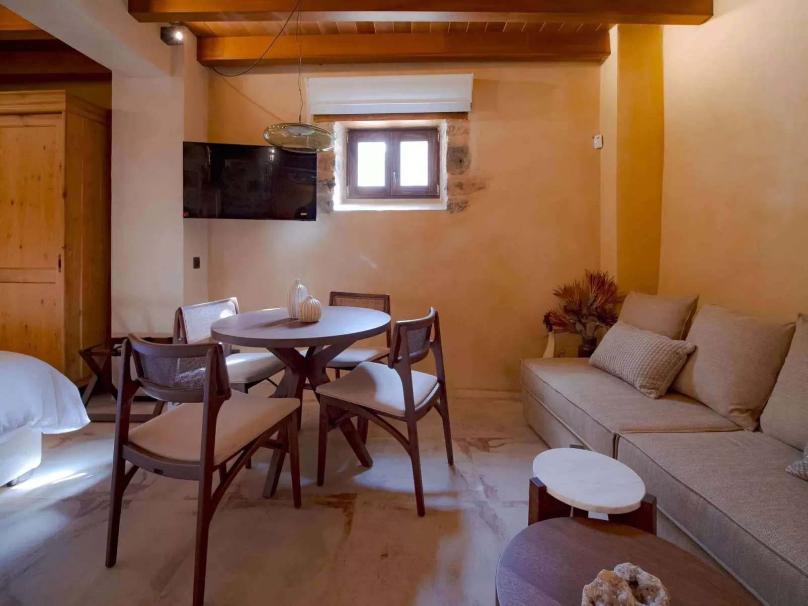 Santa Veneranda By Checkin Dipato Nur für Erwachsene-Inside